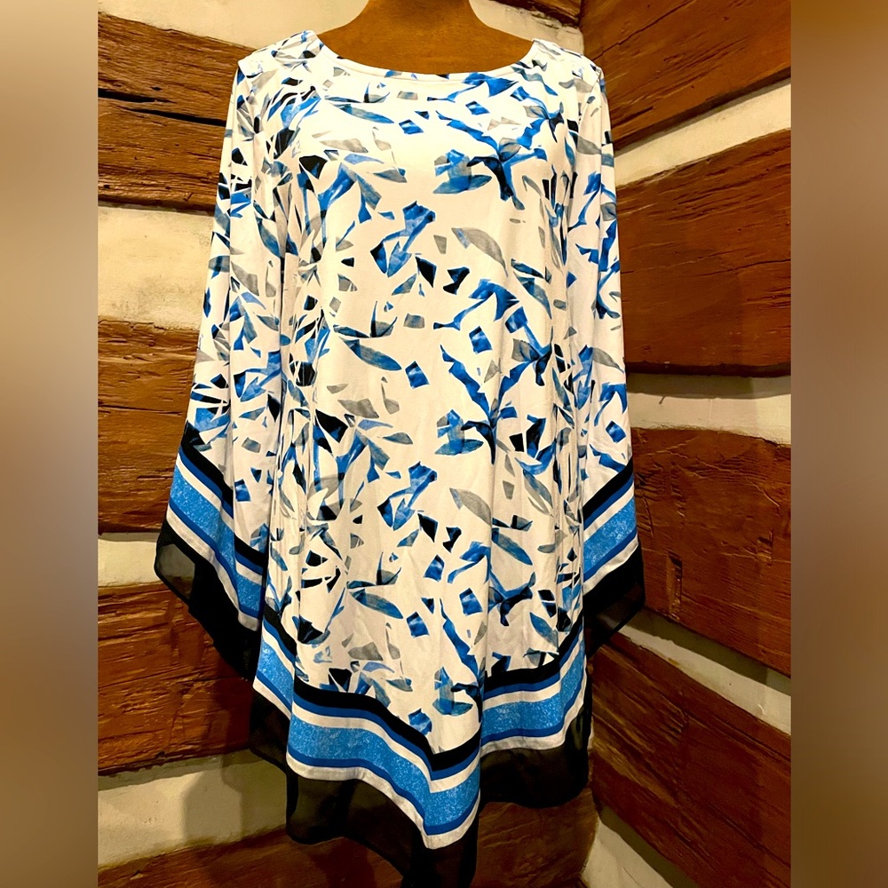 Alfani Blue and White Patterned Tunic